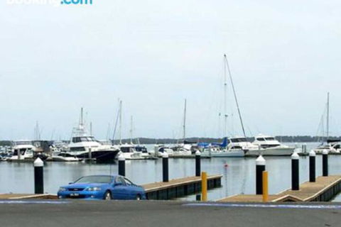 4 The Point 5 7 Mitchell Street Stunnning Water Views With Air Conditioning - Northern Rivers Accommodation 1