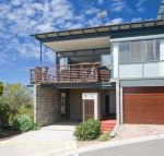 Beach View at One Mile 8 / 26 One Mile Close infinity complex pool  WIFI - Northern Rivers Accommodation