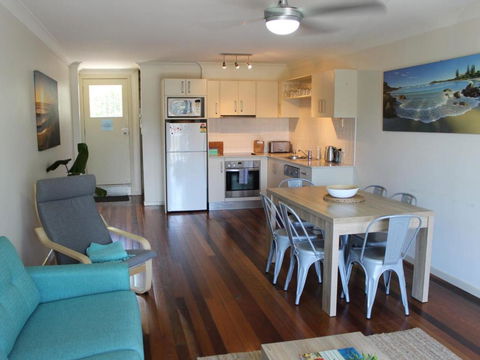 Seaspray Unit 7 Straight Across The Road From Main Beach Yamba - Northern Rivers Accommodation 6