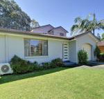 Beach House 8 Mistral Close large house with aircon - Northern Rivers Accommodation
