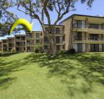 33 Bay Parklands 2 Gowrie Avenue Air conditioning Foxtel Pool Tennis Court Spa - Northern Rivers Accommodation