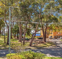 4 Magnus Gardens 7 Magnus St. beautiful air conditioned unit with filtered water views  WIFI - Northern Rivers Accommodation