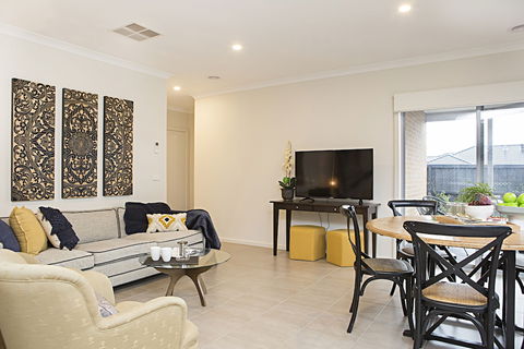 BOUTIQUE STAYS - Gumflower - Northern Rivers Accommodation 4