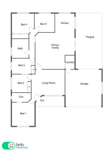 Roselawn Entertainer Large & Luxurious Sleeps 12 - Northern Rivers Accommodation 1