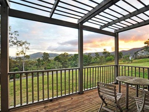 Villa Executive 2br Moscato Resort Condo Located Within Cypress Lakes Resort (nothing Is More Central) - Northern Rivers Accommodation 2