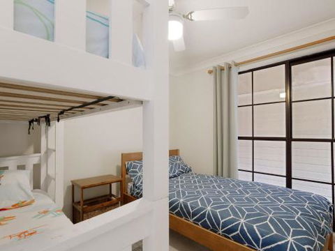 Willows At The Bay 111 Horace St. Large House With Aircon WIFI & Boat Parking. - Northern Rivers Accommodation 3