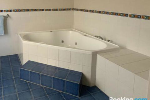 Endeavour 6 - Northern Rivers Accommodation 4