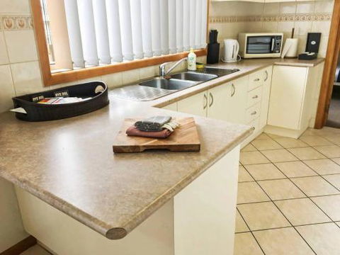 Rye 1 Sleeps 10 Great Weekender FREE WINE NETFLIX - Northern Rivers Accommodation 1
