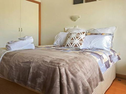 Rye 1 Sleeps 10 Great Weekender FREE WINE NETFLIX - Northern Rivers Accommodation 6