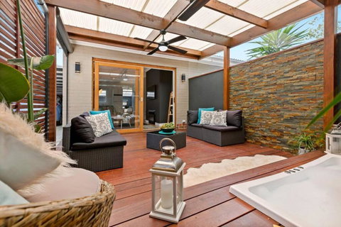 AMORE A Tranquil Retreat With Couples Spa - Northern Rivers Accommodation 1