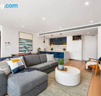 Luxe 101 at Martha Cove waterfront luxury on the marina walk to beach - Northern Rivers Accommodation