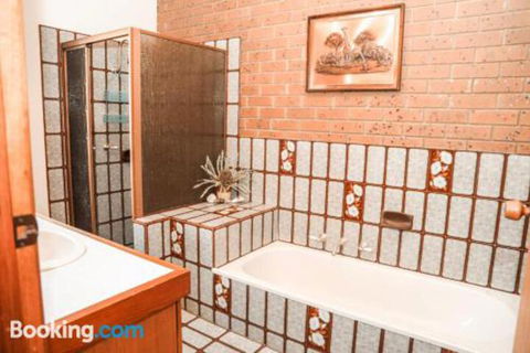 Banksia Beach House - Northern Rivers Accommodation 4