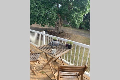 Stunning Queenslander - Northern Rivers Accommodation 3