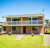 Williams Wonder Large Beach House - Northern Rivers Accommodation