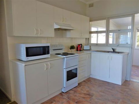Seaside Beach House 25 Seaside Pde - Northern Rivers Accommodation 2