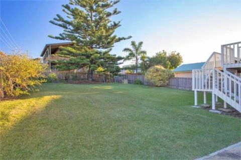 Seaside Beach House 25 Seaside Pde - Northern Rivers Accommodation 1