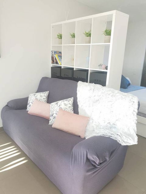 Great Location Hip Studio 5Km To City - Northern Rivers Accommodation 4