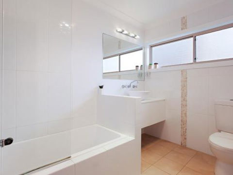 Rubys Retreat 44 Achilles Street Pet Friendly Aircon & Boat Parking - Northern Rivers Accommodation 4