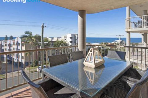 Unit 3 Emerald Shores Shipping Lane Views! - Northern Rivers Accommodation 6