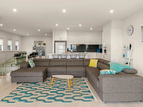 Swan Bay Views - Northern Rivers Accommodation 6