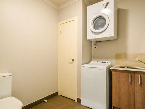 Redwood Oasis - Northern Rivers Accommodation 1