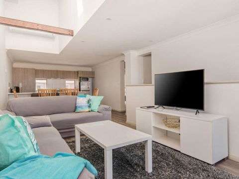 Surf & Sun In Silver Sands - Northern Rivers Accommodation 6