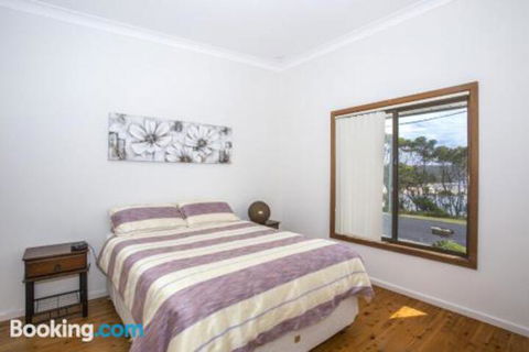 Seaside Parade 9 Dolphin Point - Northern Rivers Accommodation 3