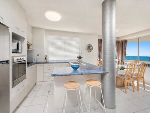 Unit 3 Casand Chase Kings Beach - Northern Rivers Accommodation 3