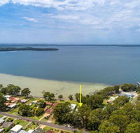 Four Loralyn on the water St. Georges Basin 4pm Check Out Sundays - Northern Rivers Accommodation