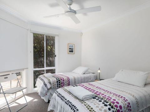 SPINIFEX Gerroa 4pm Check Out Sundays - Northern Rivers Accommodation 3