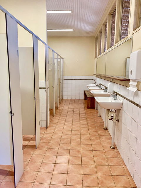Roey Backpackers & Party Bar - Northern Rivers Accommodation 4