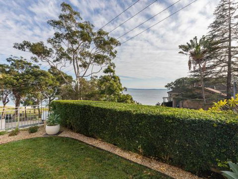 Dutchies Vista 1 / 45 Christmas Bush Ave Ground Floor Duplex With Stunning Water Views - Northern Rivers Accommodation 1