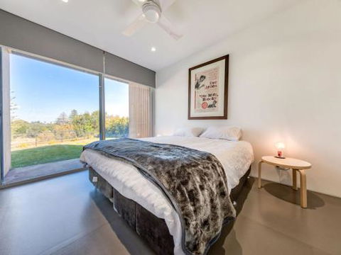 FAIRYTALE Gerroa 4pm Check Out Sundays - Northern Rivers Accommodation 3