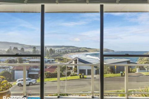 QUARTERDECK Gerringong 4pm Check Out Sundays - Northern Rivers Accommodation 1