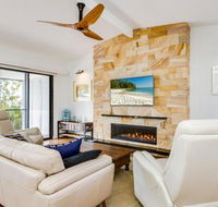 Kickenbach at Hyams Beach 4pm Check Out Sundays - Northern Rivers Accommodation