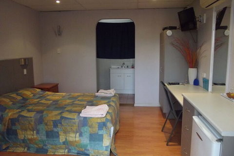 Leo Hotel Motel - Northern Rivers Accommodation 3