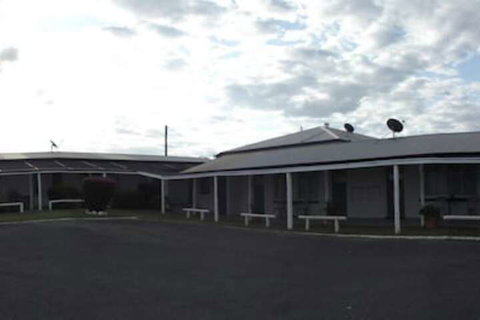 Leo Hotel Motel - Northern Rivers Accommodation 1