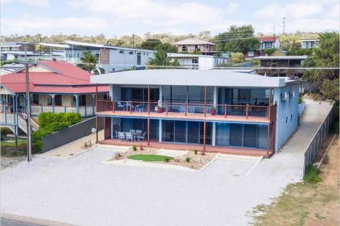 Almonta Apartments On The Water Front - Northern Rivers Accommodation 0