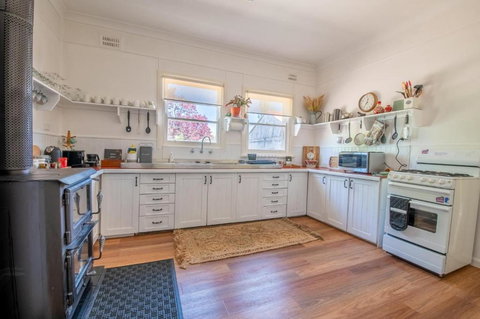 The Cottage Bondonga - Northern Rivers Accommodation 1