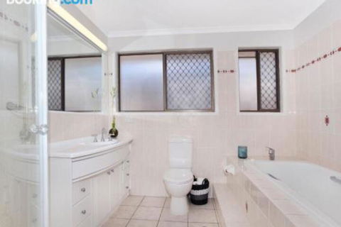 Schirrmann 56 Four Bedroom Home On Canal With Pool Pontoon Aircon & WiFi! - Northern Rivers Accommodation 0