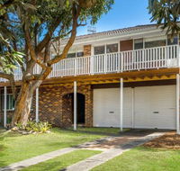 TREETOPS at WERRI BEACH Gerringong 4pm Check Out on Sundays - Northern Rivers Accommodation