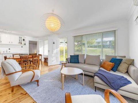 MOBYS At HYAMS Hyams Beach 4pm Check Out Sundays - Northern Rivers Accommodation 0
