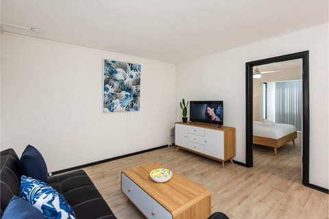 Modern 1 Bedroom Apartment Near The River And The City - Northern Rivers Accommodation 2