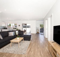 Callies Retreat I Pet Friendly I 3 Min Walk to Beach - Northern Rivers Accommodation