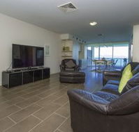 1 Bright Point Apartment 5501 - Northern Rivers Accommodation