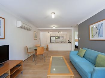Shoal Bay Beachclub Level G Bayside 07 - Northern Rivers Accommodation 0