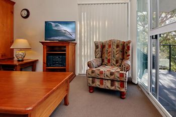 Sunset Towers Unit 11 / 25 Donald Street - Northern Rivers Accommodation 4