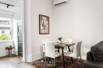Stylish & Grand Potts Point H354 - Northern Rivers Accommodation 5