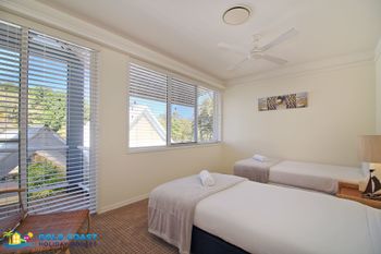 Harbourfront Retreat - Northern Rivers Accommodation 6