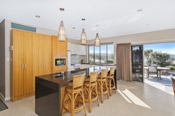 DOLPHIN VIEWS - Northern Rivers Accommodation 4
